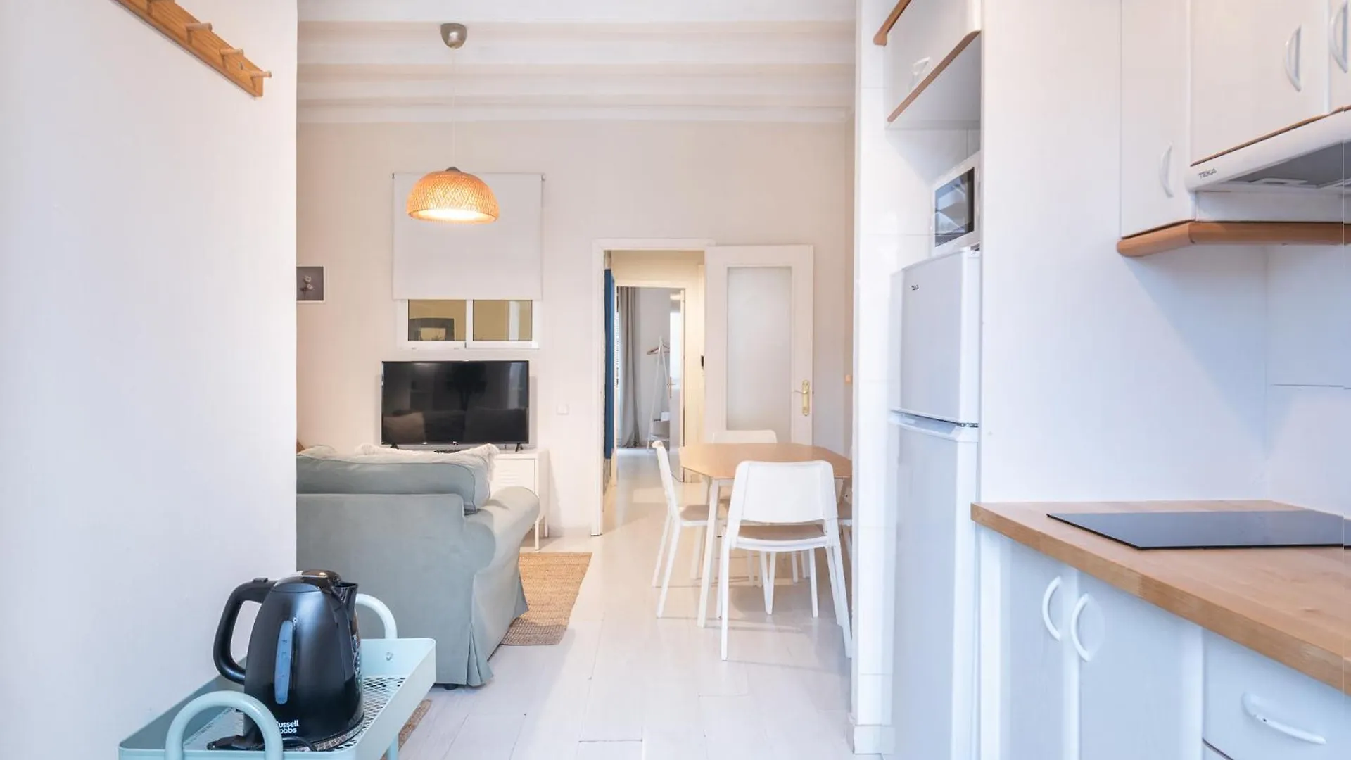 Cozy Apartment In The Heart Of Gracia Barcelona Spanyolország