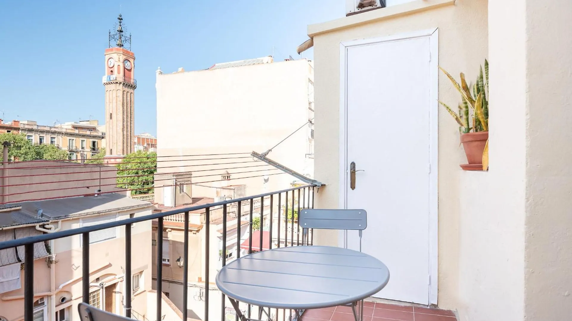 Cozy Apartment In The Heart Of Gracia Barcelona Spanyolország